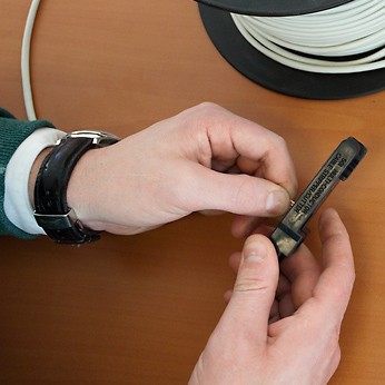 Netzwerkkabl selber machen - Kabel entmanteln